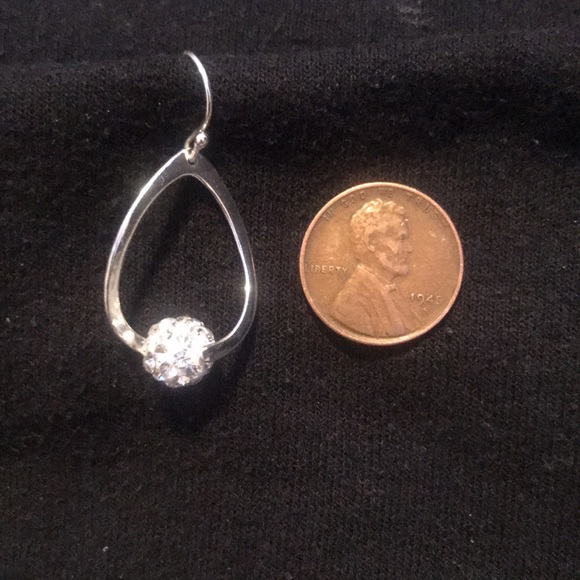 💐 Stunning .925 Dangle Earrings 💐 - Picture 6 of 6